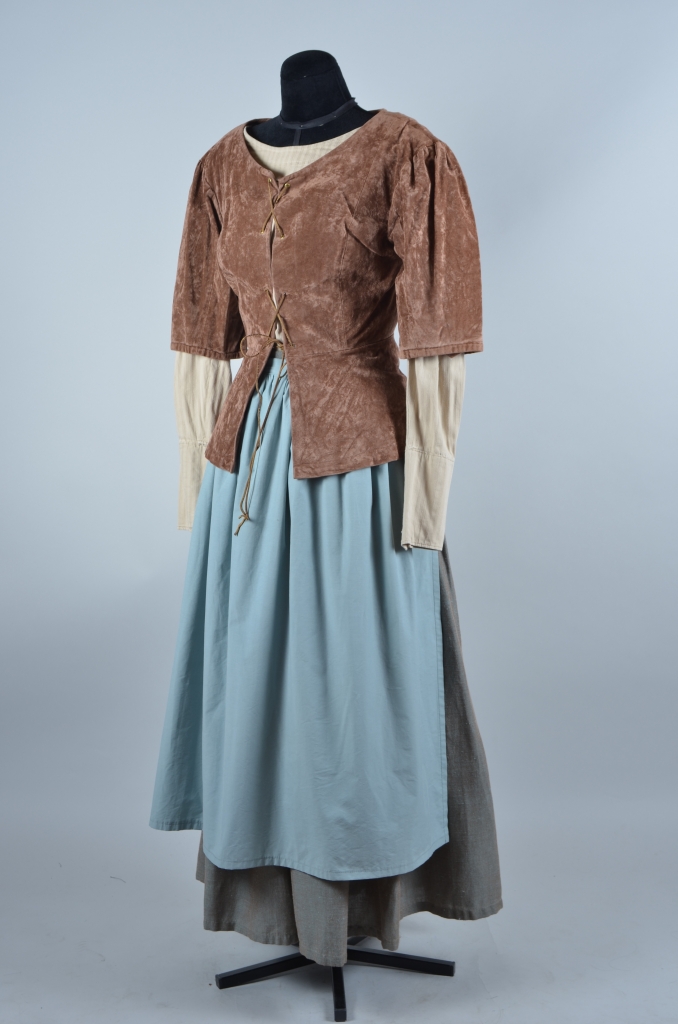 Kleding middeleeuwen vrouw 2025